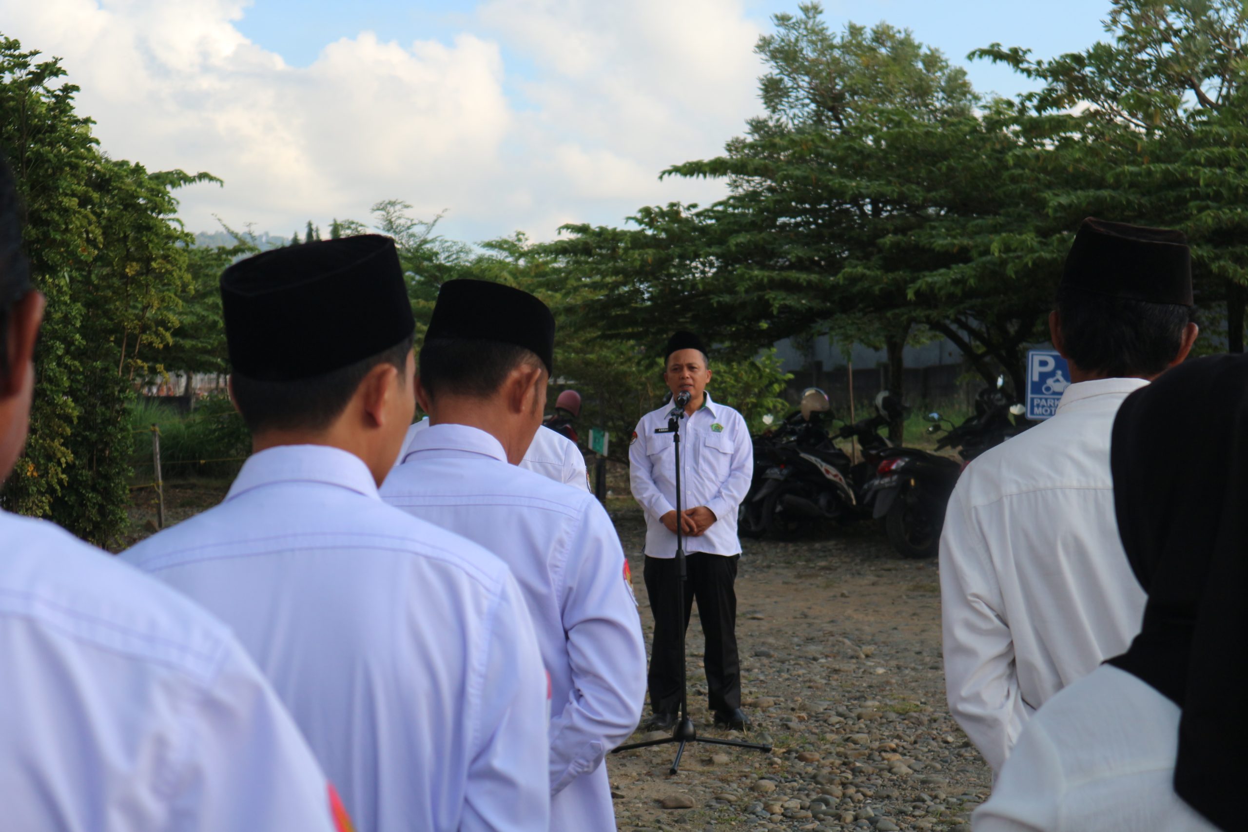 Apel Pagi FUAD UIN Palopo: Dua Kabar Gembira Disampaikan Dekan